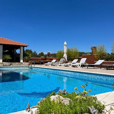 Gorana Apartman With Swimming Pool Appartement Jelsa  Buitenkant foto